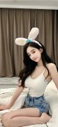 <b>水蜜桃奶茶正在线旁不雅V</b>